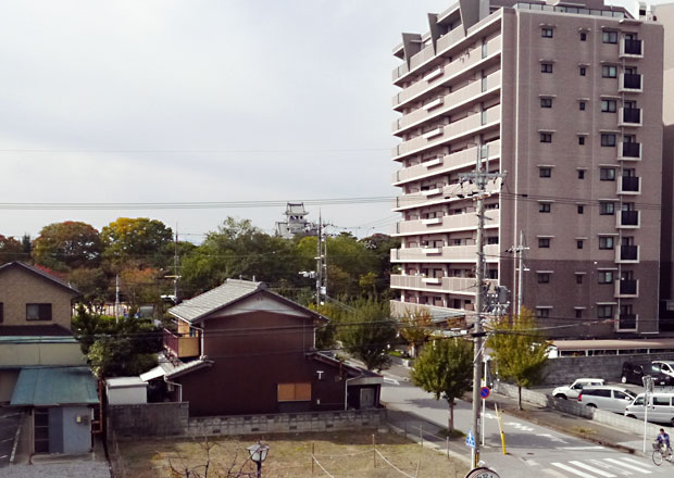 長浜駅西口から長浜城へ目指す