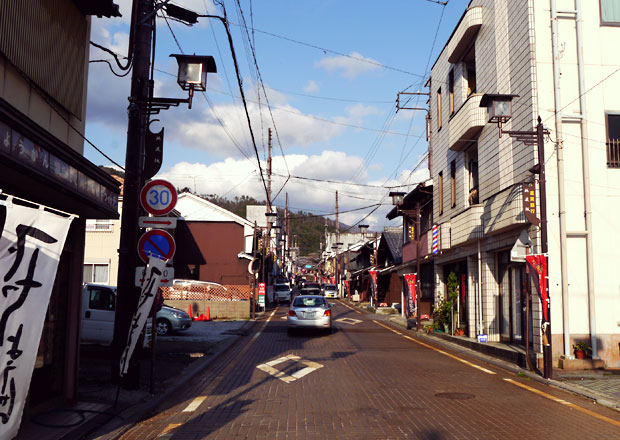 木ノ本駅前から地蔵院を目指す