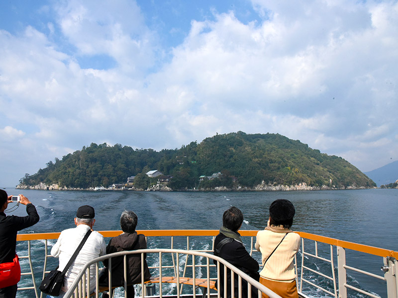 長浜観光をするなら竹生島がおすすめ！