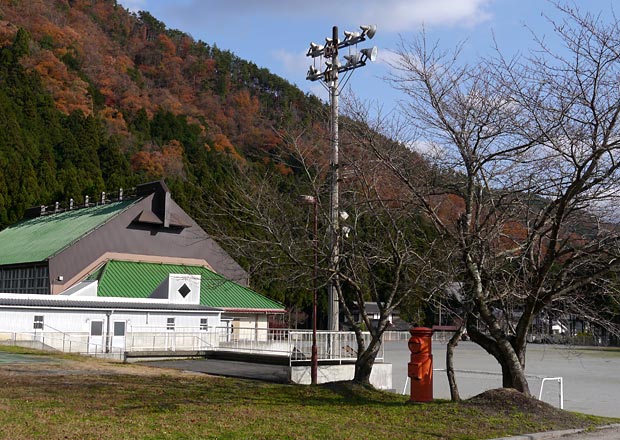 上草野小学校