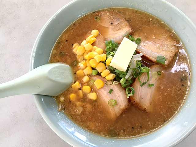 ラーメン大学の味噌バターチャーシュー麺