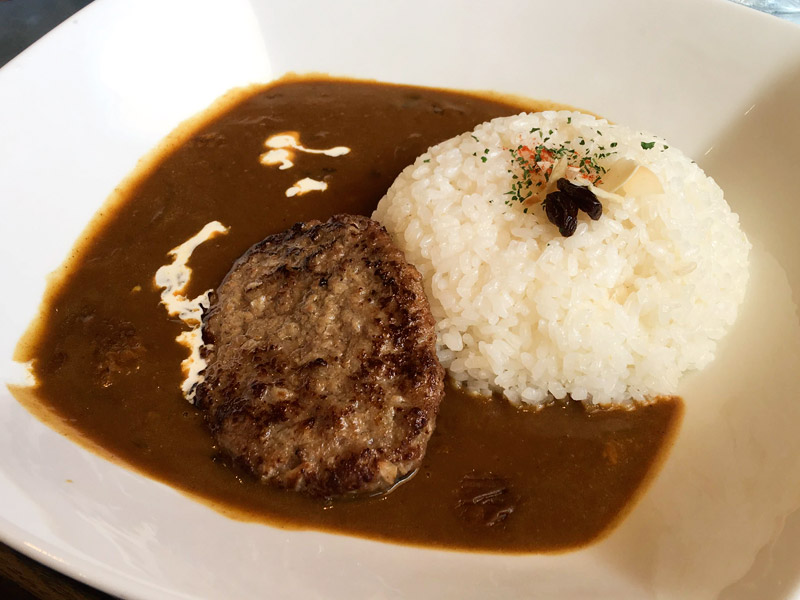 ハンバーグカレー