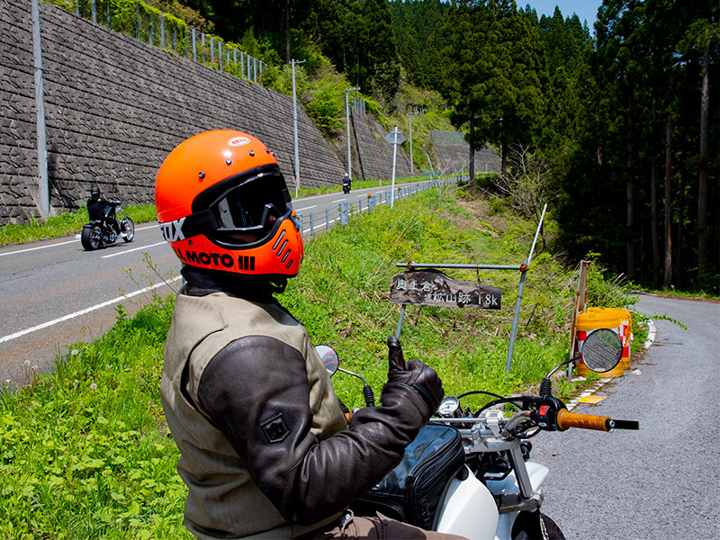 土倉鉱山跡まであと1.8km