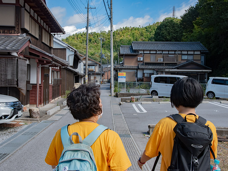 北国街道を鳥居本から歩く