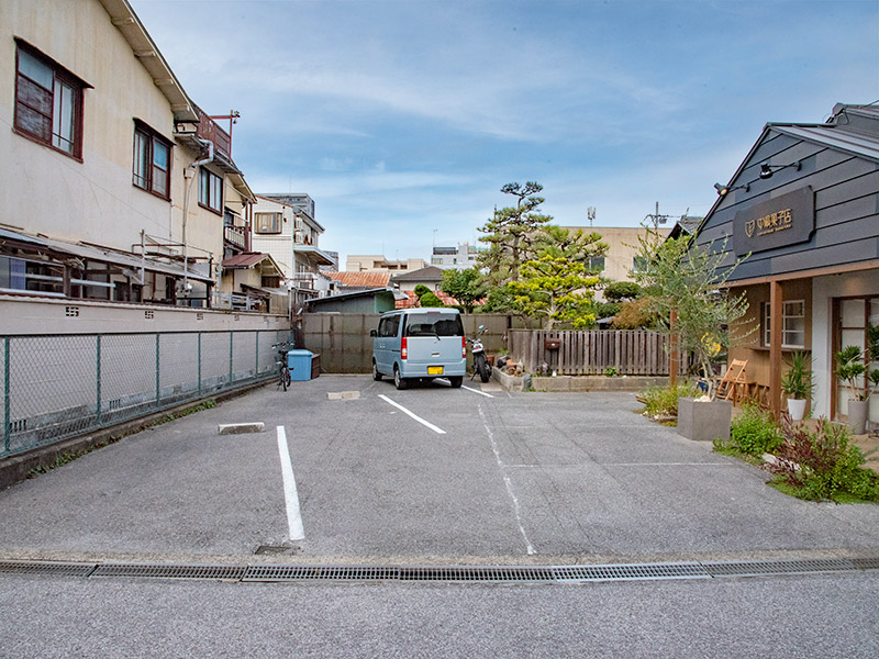 中嶋菓子店の駐車場はどこにある