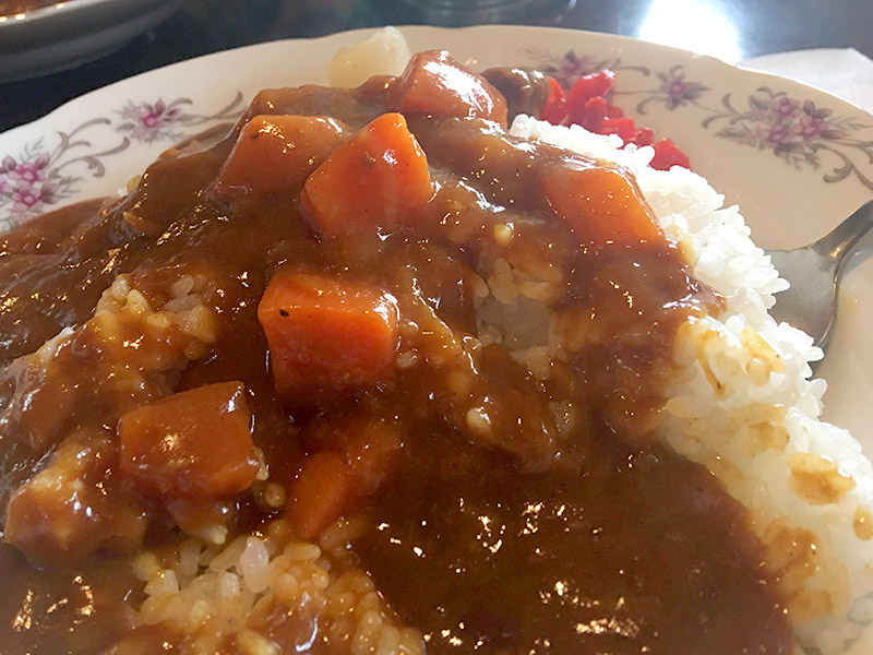 望雁（モーガン）のカレーとコーヒー