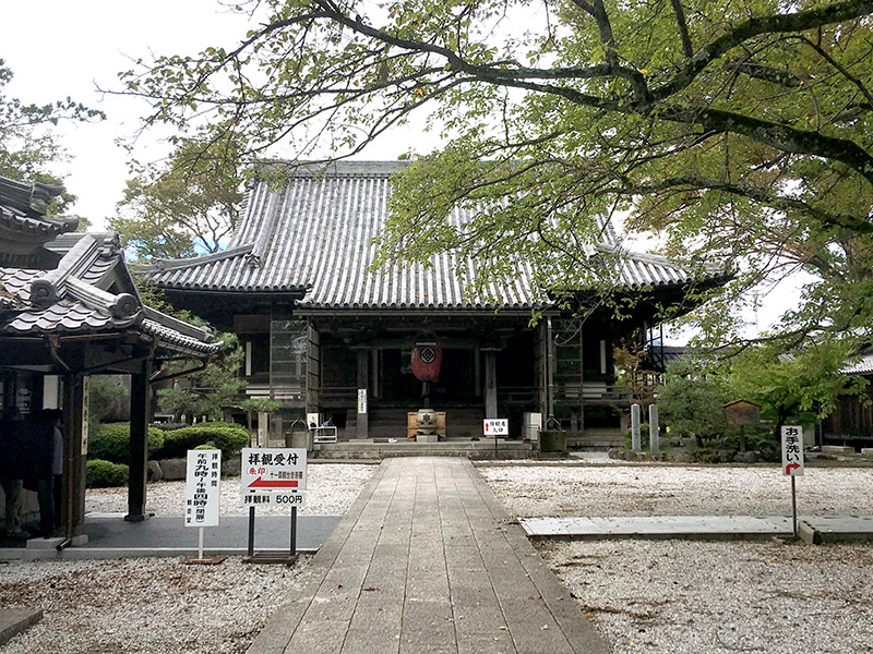 渡岸寺観音堂（向源寺）