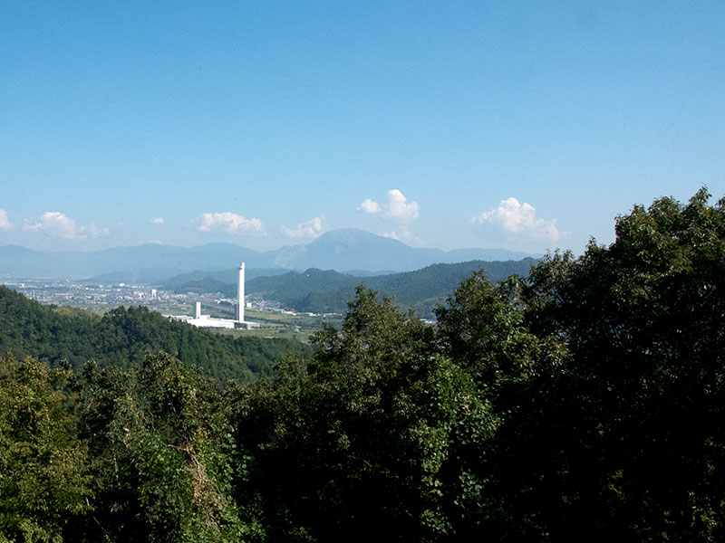 佐和山の本丸から伊吹山が見えた