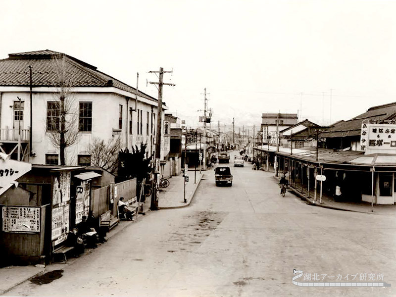 1965年の長浜駅前通り、10年で変わった街の風景